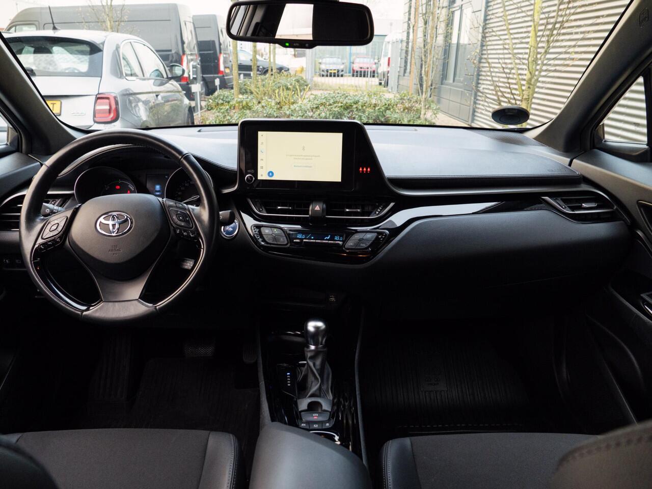 Toyota C-HR 1.8 Hybrid Style Camera|Stoel/stuurverwarming|CarPlay|BLIS