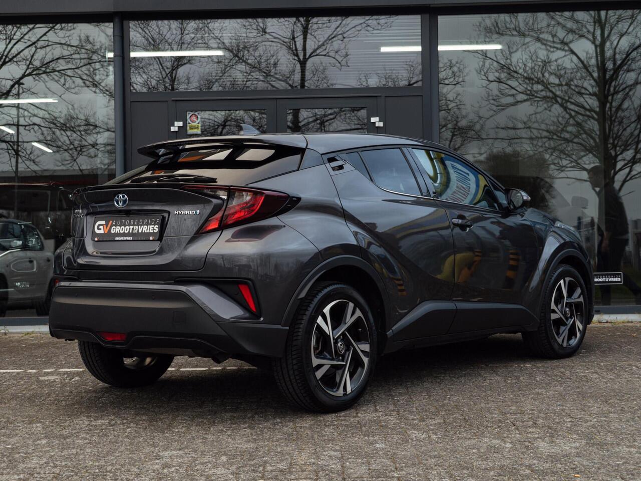 Toyota C-HR 1.8 Hybrid Style Camera|Stoel/stuurverwarming|CarPlay|BLIS