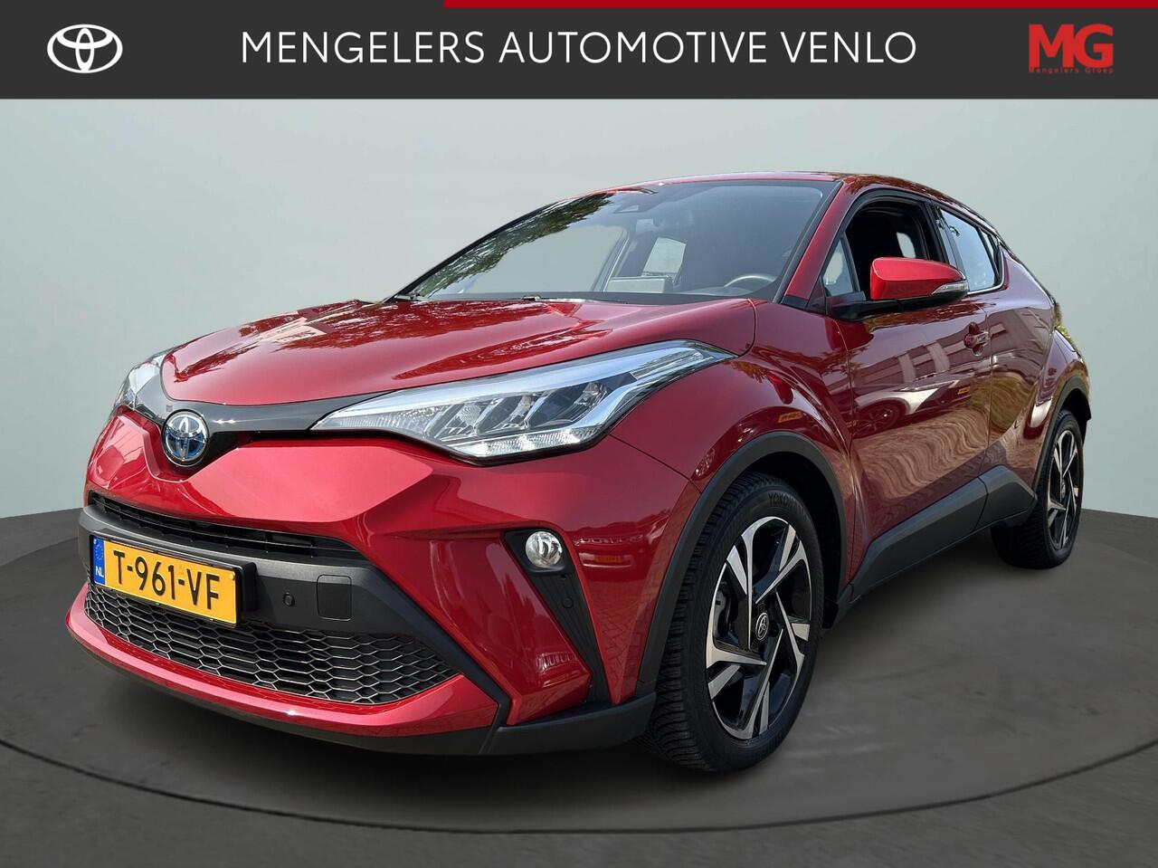 Toyota C-HR 1.8 Hybrid Dynamic Navigatie / Camera / Cruise Control Adaptief / Blind Spot Monitor