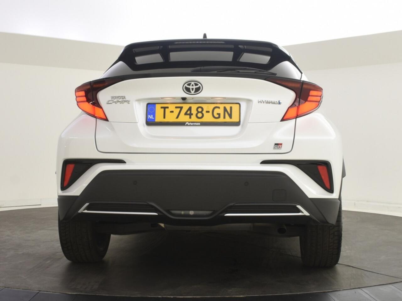 Toyota C-HR 1.8 Hybrid GR-Sport | Parkeersensoren V+A