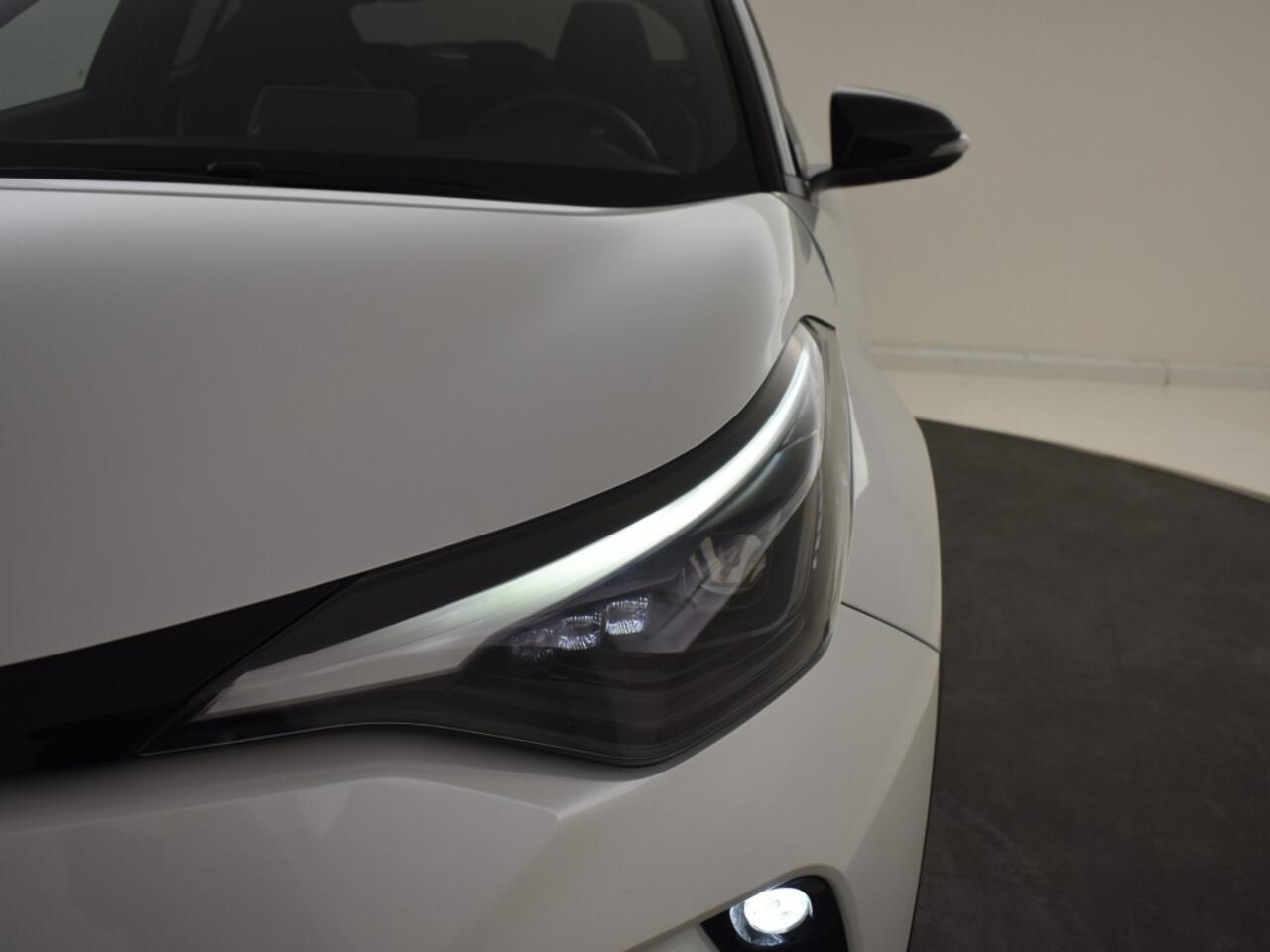 Toyota C-HR 1.8 Hybrid GR-Sport | Parkeersensoren V+A