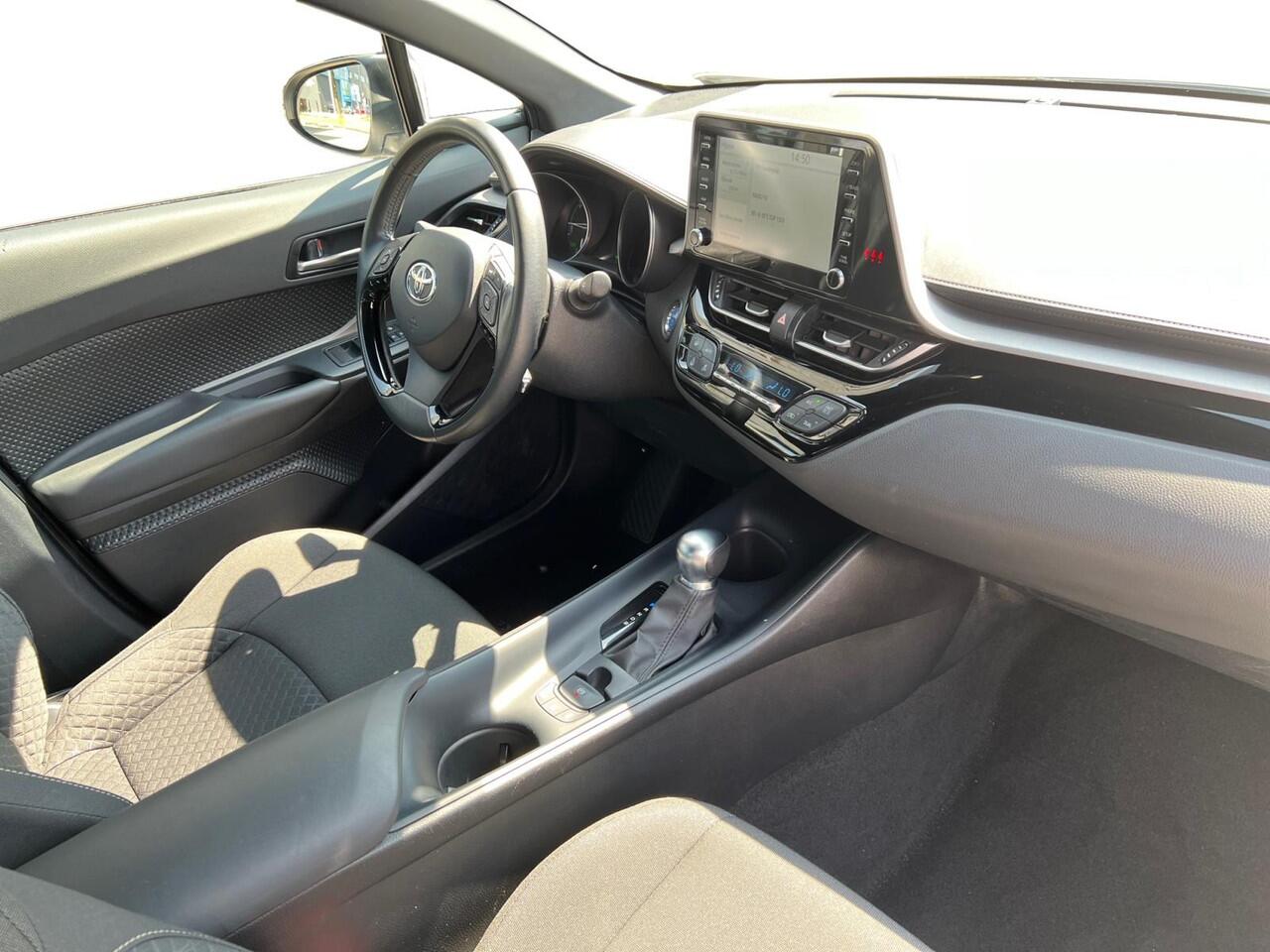 Toyota C-HR 1.8 Hybrid Active | Climate | Adap. cruise | LM Velgen | Apple CP/Android auto | LED | Camera |