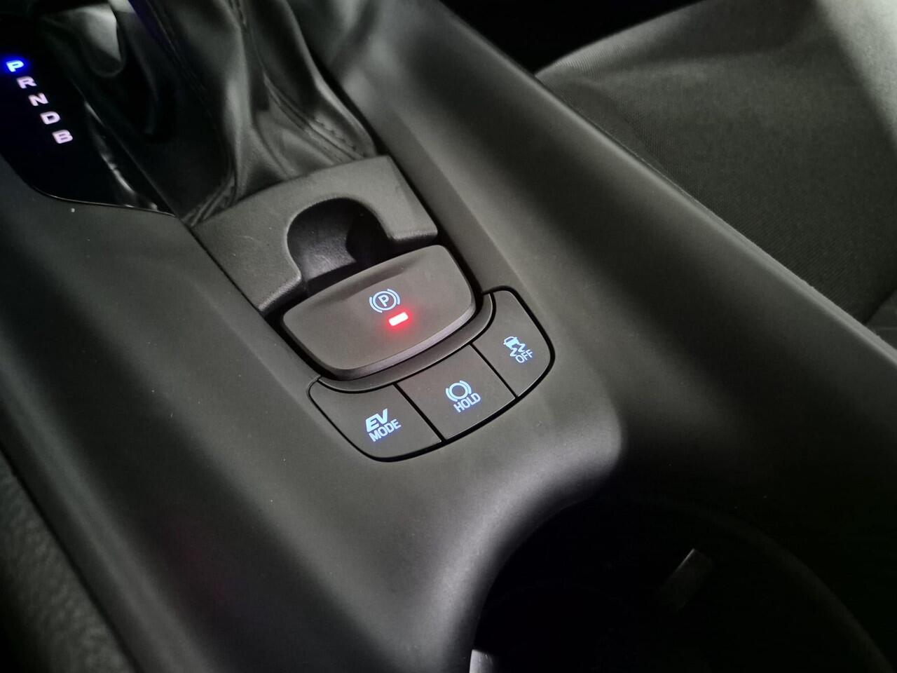 Toyota C-HR 1.8 Hybrid Active 10 jaar garantie | Cruise Control | Apple carplay & Android Auto | Achteruitrijcamera