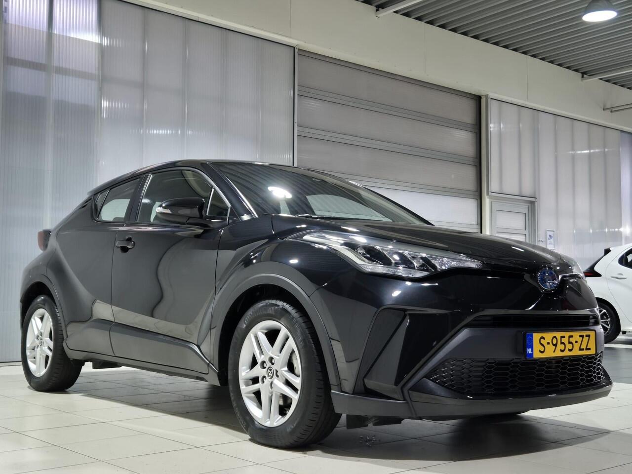 Toyota C-HR 1.8 Hybrid Active 10 jaar garantie | Cruise Control | Apple carplay & Android Auto | Achteruitrijcamera