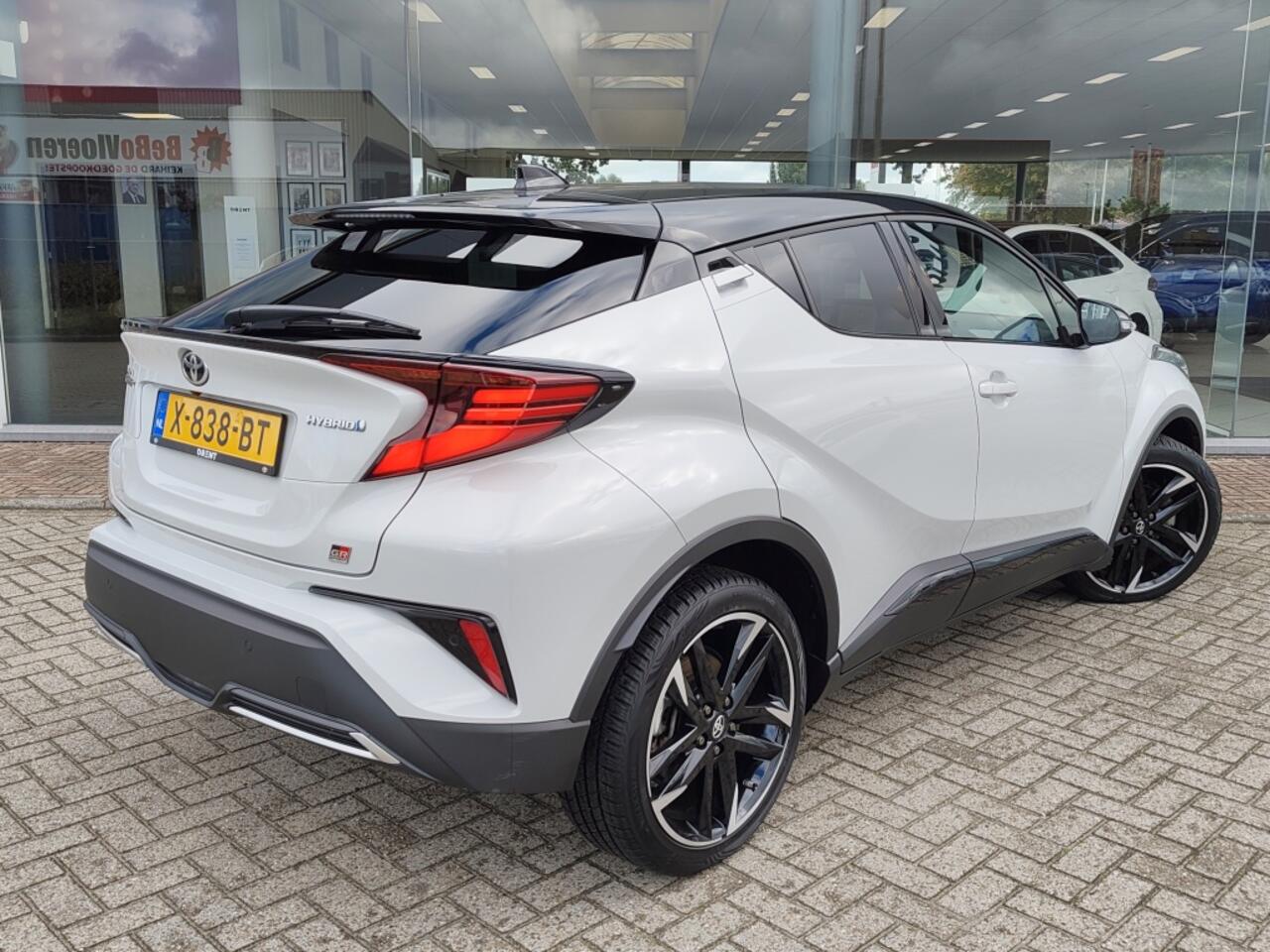 Toyota C-HR 2.0 Hybrid GR-Sport | Premium Pack | JBL | Navi | Sensoren v/a |