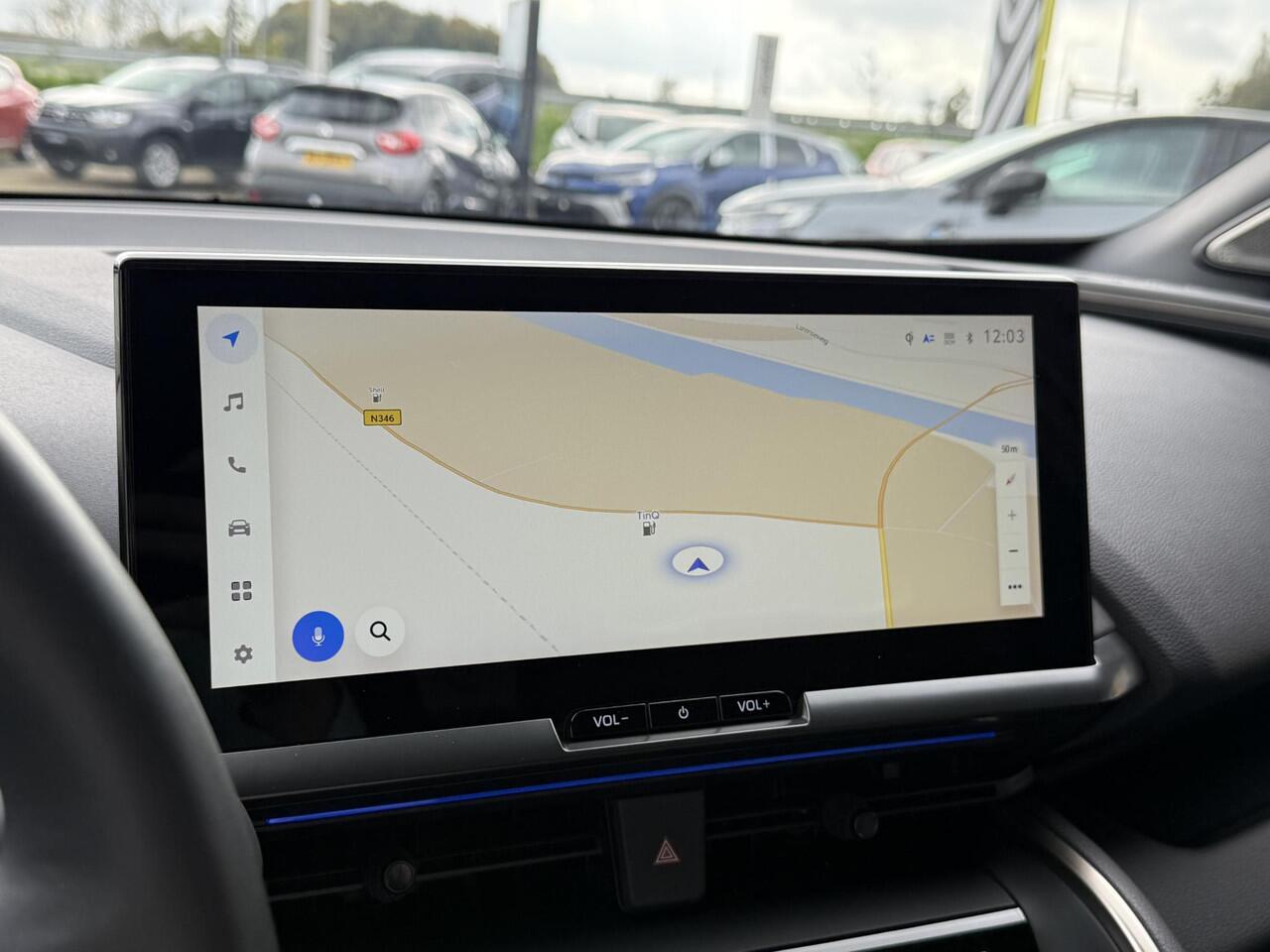 Toyota C-HR 1.8 Hybrid Executive | NAP | 1e eigenaar | Dealer onderhouden | 360 graden camera | Stoelverwarming | Pano dak | Elektrische bestuurderstoel | Heads-up display | Cruise adaptief |