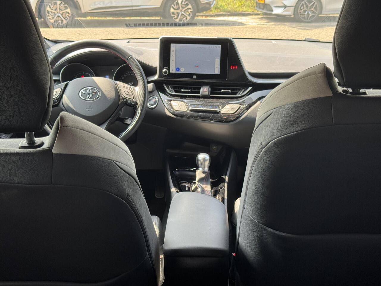 Toyota C-HR 1.8 Hybrid GR-Sport Stoel en stuur verwarming|Lmv|Luxe bekleding|Elektrische verstelbare voorstoel