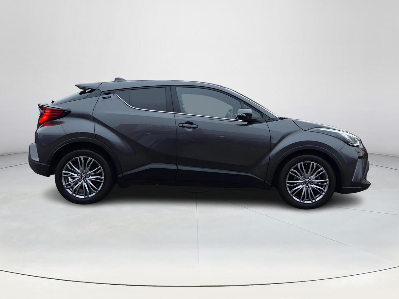 Toyota C-HR 1.8 Hybrid Executive | Apple CarPlay | Stoel/Stuur/Ruit verwarming | Rijklaarprijs incl. garantie |