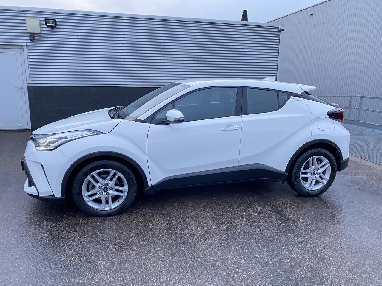 Toyota C-HR 1.8 Hybrid Active Apple CarPlay/Android Auto Navigatie, achteruitrij camera, keyless, adaptieve cruise control