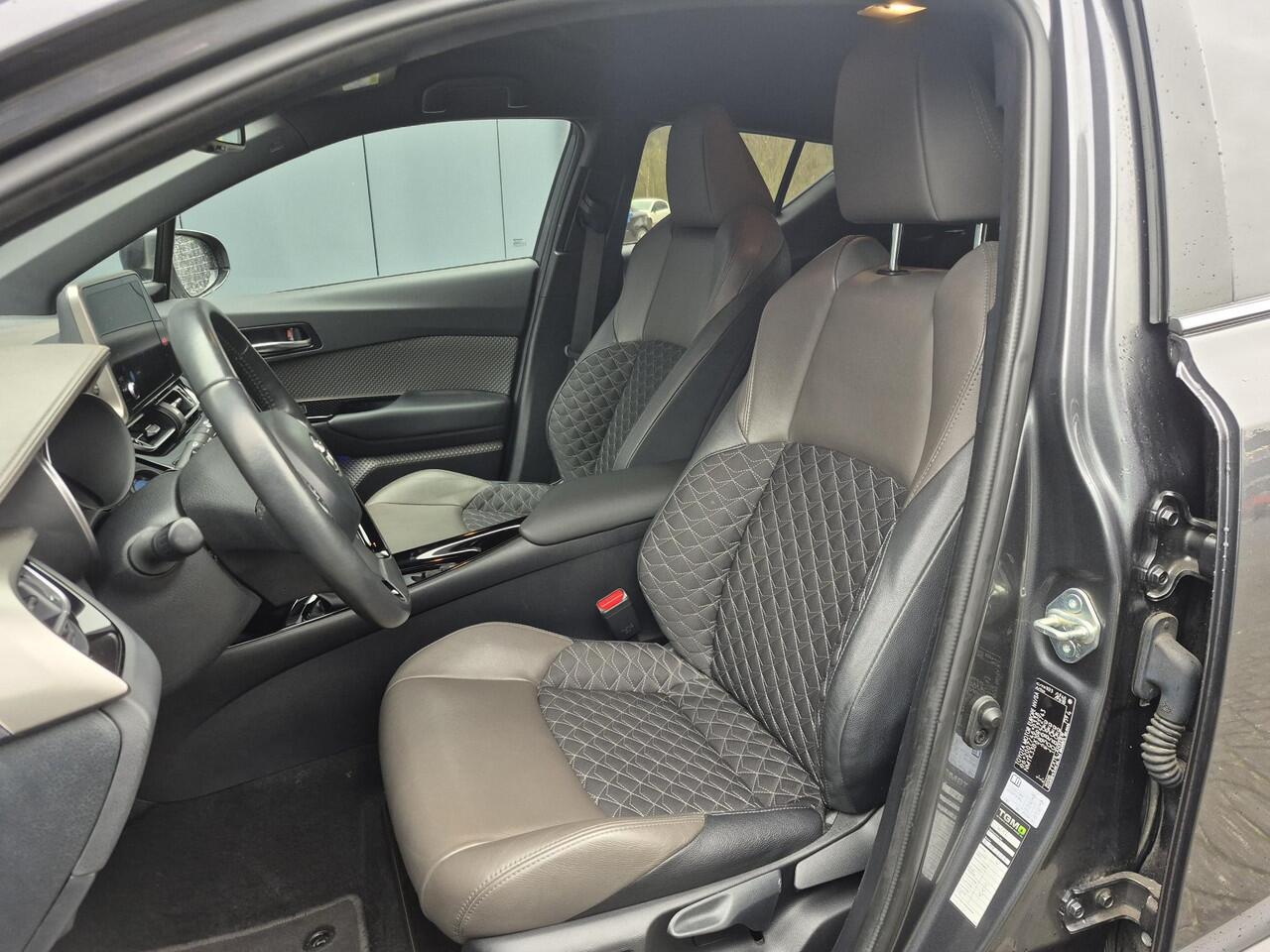 Toyota C-HR 1.8 Hybrid Executive | Half-leder | BSM | Apple carplay/Android auto |