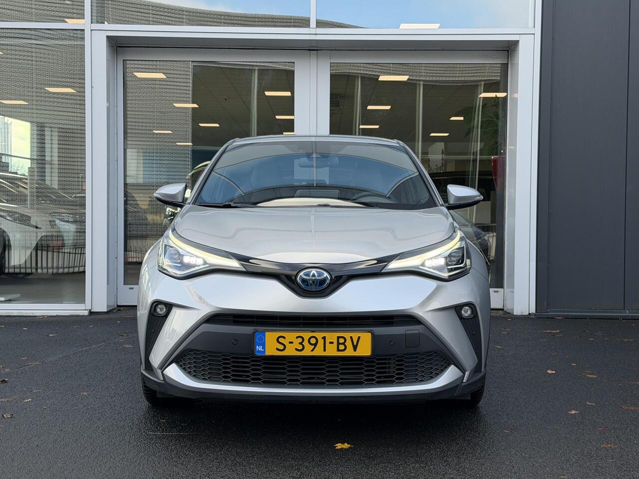 Toyota C-HR 1.8 Hybrid Executive 1e eigenaar | JBL | Stoel/stuurwielverwarming | Half lederen bekleding | Dodehoekdetectie