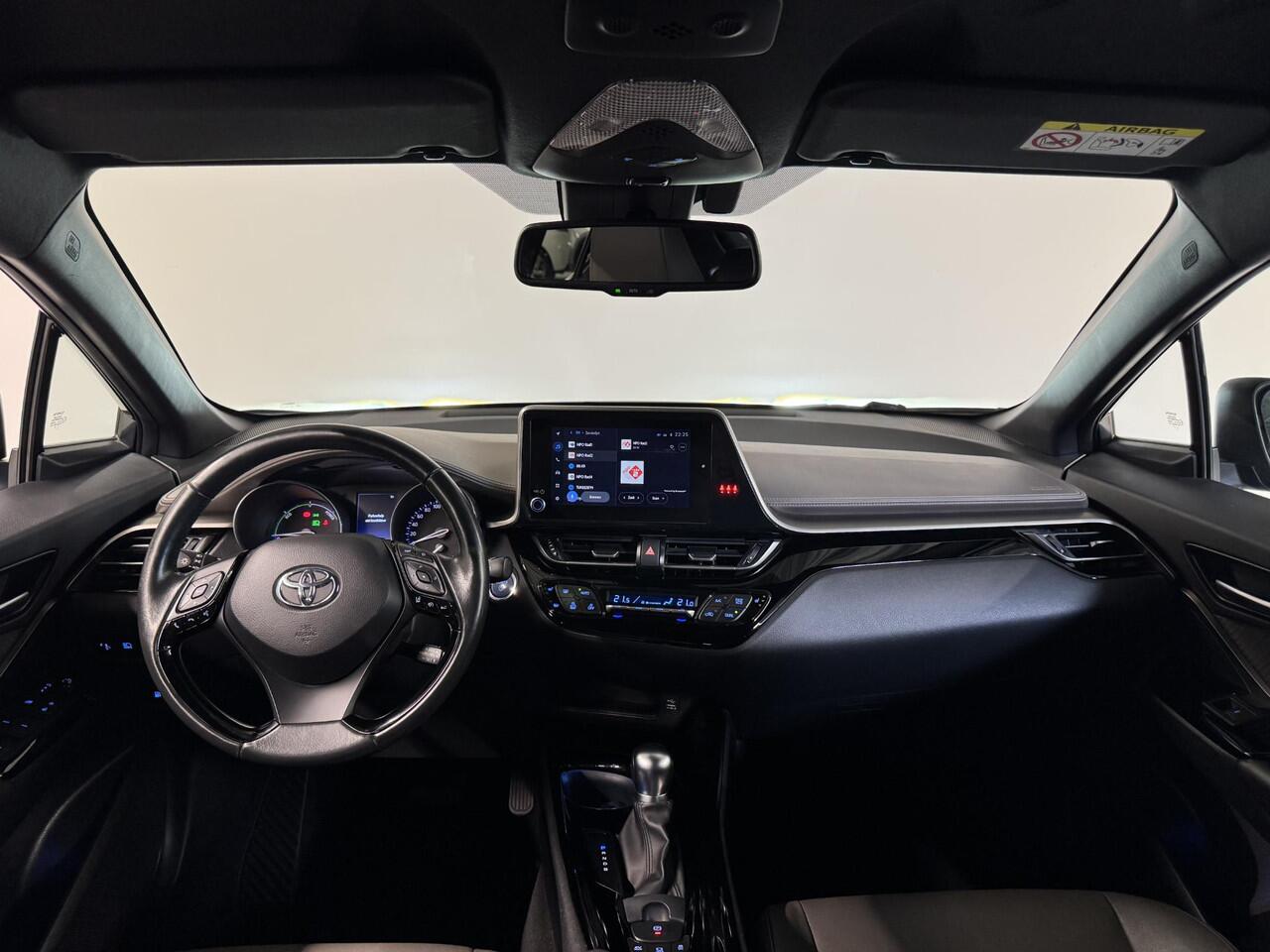 Toyota C-HR 1.8 Hybrid Executive | Half-leder | BSM | Apple carplay/Android auto |