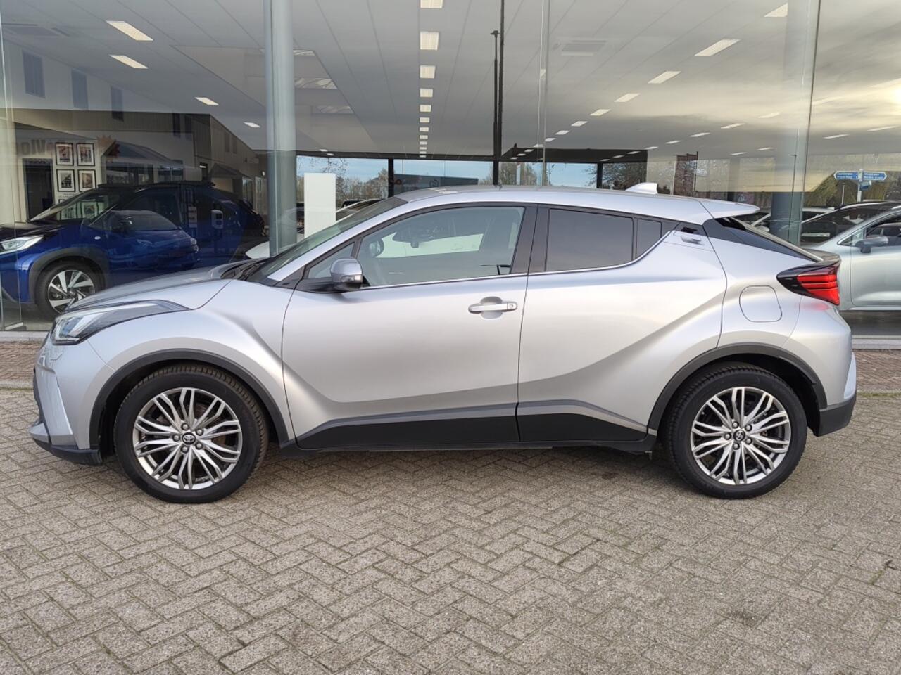 Toyota C-HR 1.8 Hybrid Executive | Navi | Parkeersensoren | Leder/Stoffen be