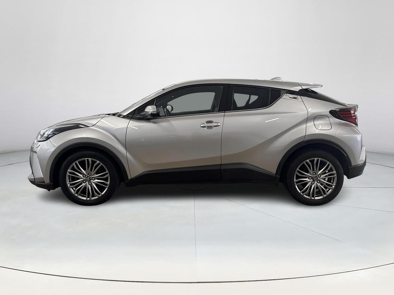 Toyota C-HR 1.8 Hybrid Executive | 06-10141018 Voor meer informatie