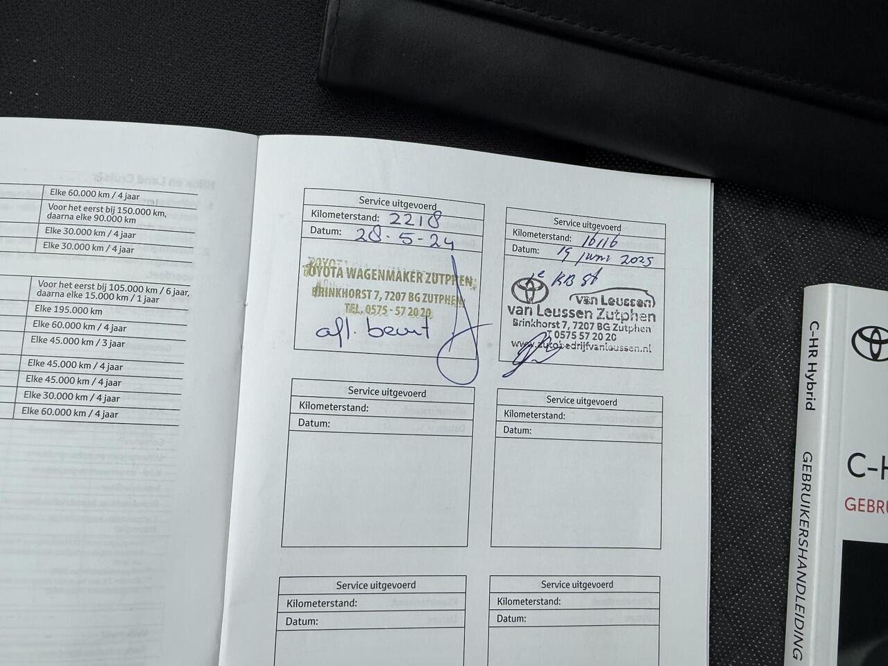 Toyota C-HR 2.0 Hybrid Dynamic Automaat / Navigatie / Cruise Control Adaptief / Bluetooth / Camera / sensoren voor & Achter / BSW