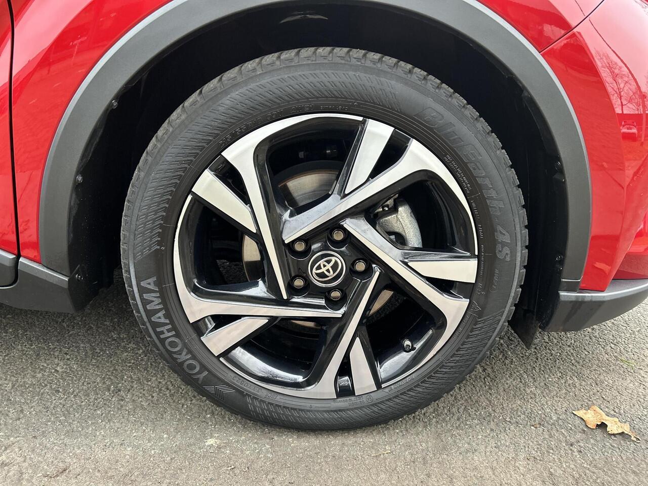 Toyota C-HR 1.8 Hybrid Dynamic