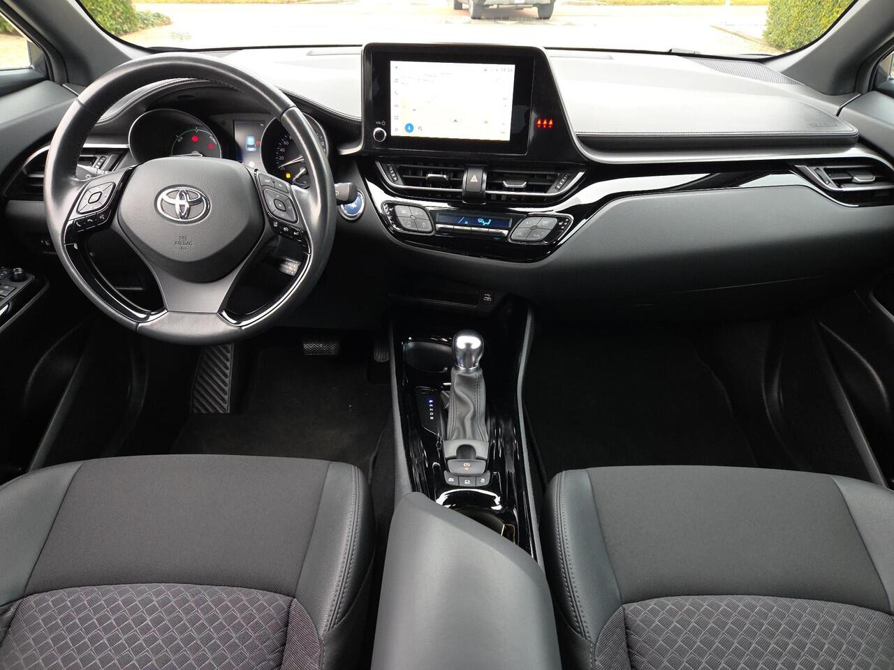 Toyota C-HR 1.8 Hybrid Style | Apple CarPlay | Blindspot | Rijklaar incl. garantie |