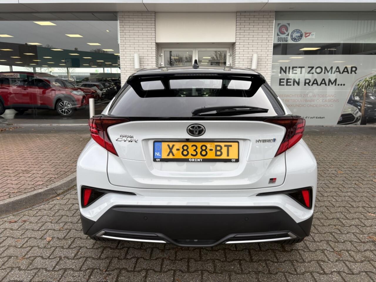 Toyota C-HR 2.0 Hybrid GR-Sport | Premium Pack | JBL | Navi | Sensoren v/a |