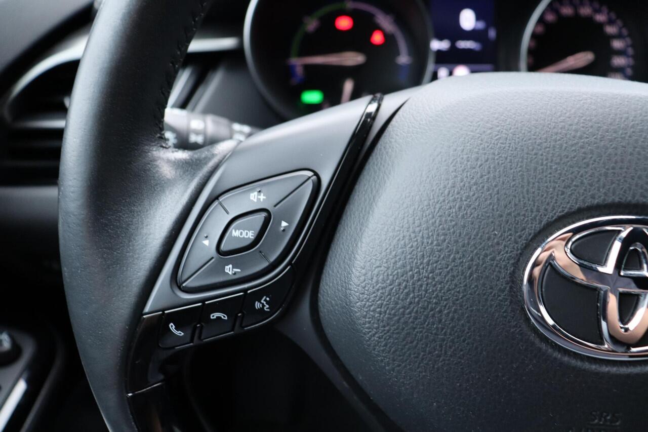 Toyota C-HR 1.8 Hybrid Style, Limited, NAVI, BSM