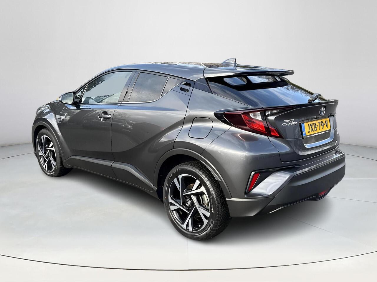 Toyota C-HR 1.8 Hybrid Dynamic | Navigatie | Apple CarPlay/Android auto | Achteruitrijcamera | Stoelverwarming
