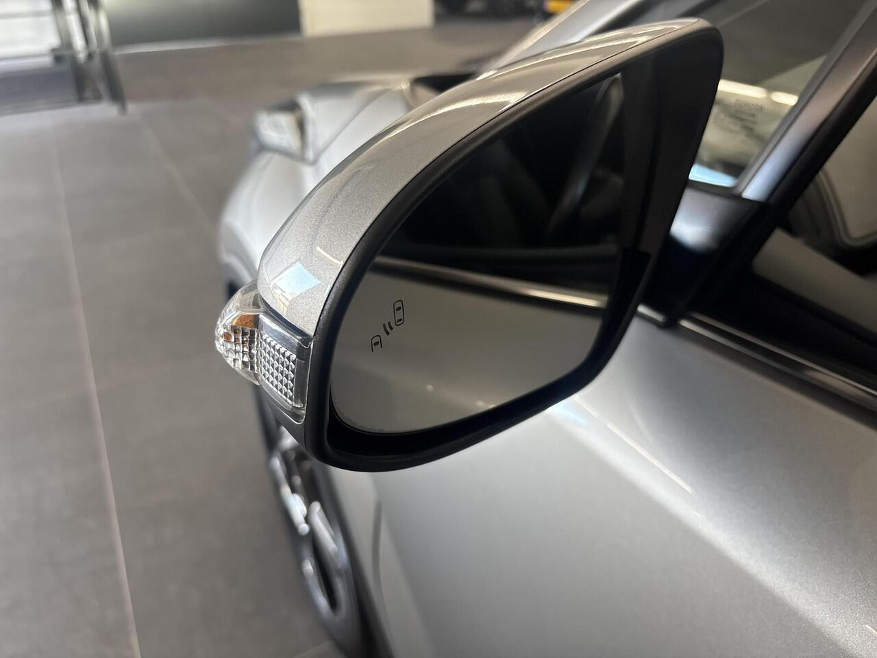 Toyota C-HR 1.8 Hybrid Style