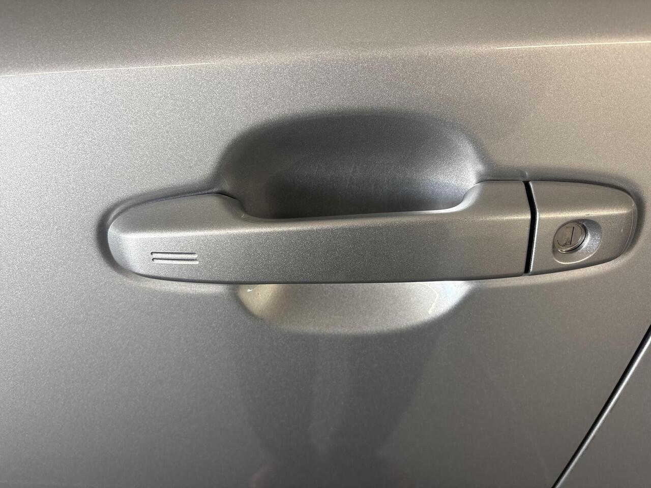 Toyota C-HR 1.8 Hybrid Style