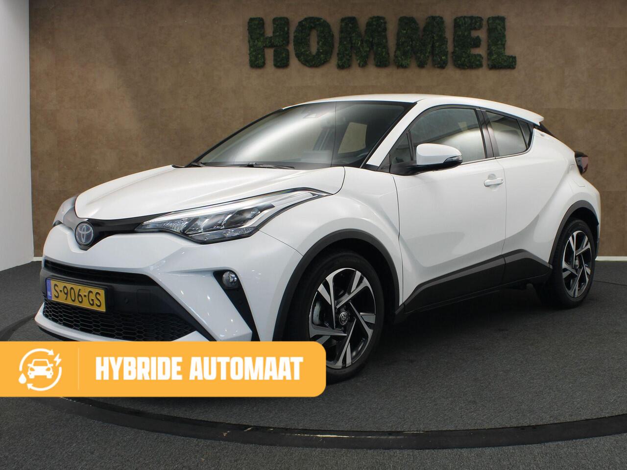 Toyota C-HR 1.8 Hybrid Dynamic - ORIGINEEL NEDERLANDSE AUTO - PARKEERSENSOREN VOOR EN ACHTER - DODEHOEK DETECTIE - ACHTERUITRIJ CAMERA - KEYLESS ENRTY & START - NAVIGATIE - APPLE CARPLAY/ ANDROID AUTO