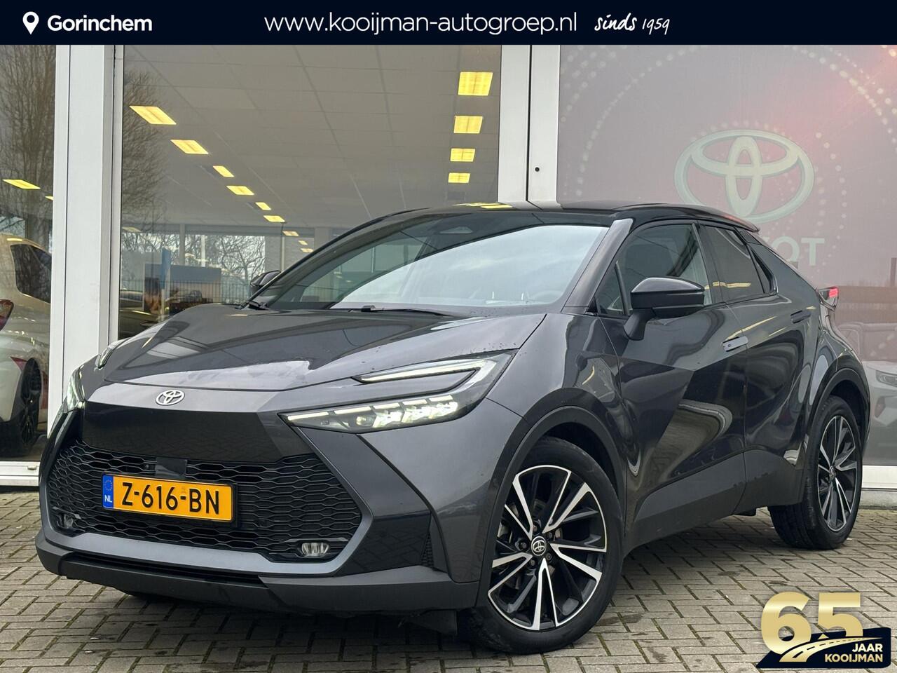 Toyota C-HR 1.8 Hybrid 140 Executive Zwart dak | 360 Camera | Elek. achterklep | Stoelverwarming | Elek. verst. bestuurdersstoel | 1e Eigenaar | Toyota garantie tot 2034!