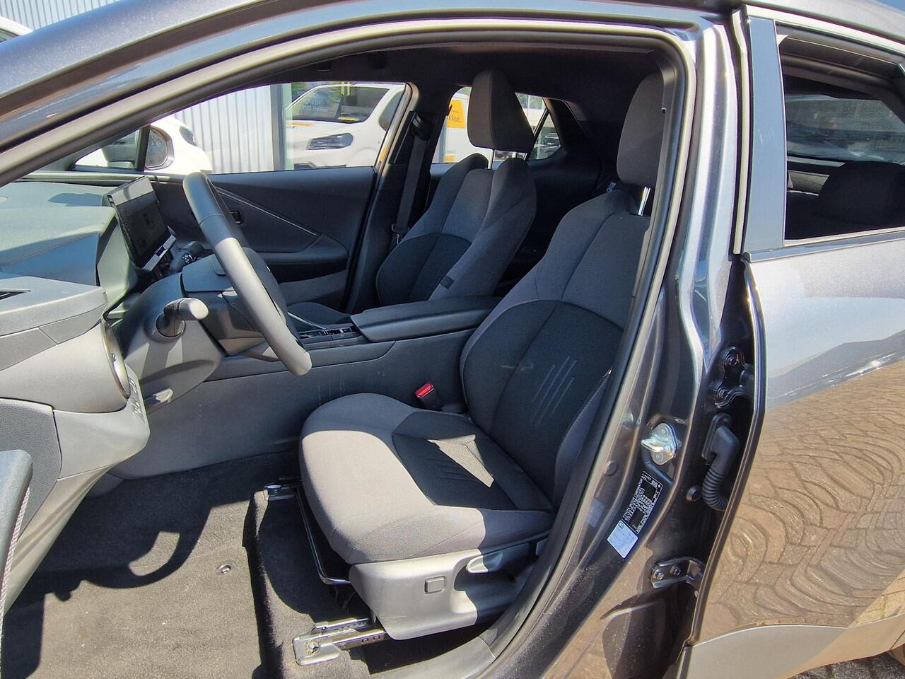 Toyota C-HR 1.8 Hybrid 140 First Edition