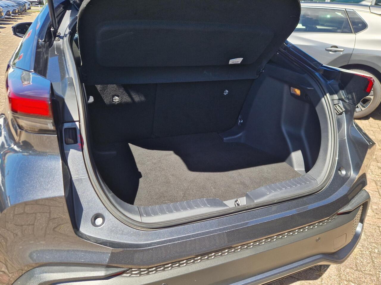 Toyota C-HR 1.8 Hybrid 140 Dynamic