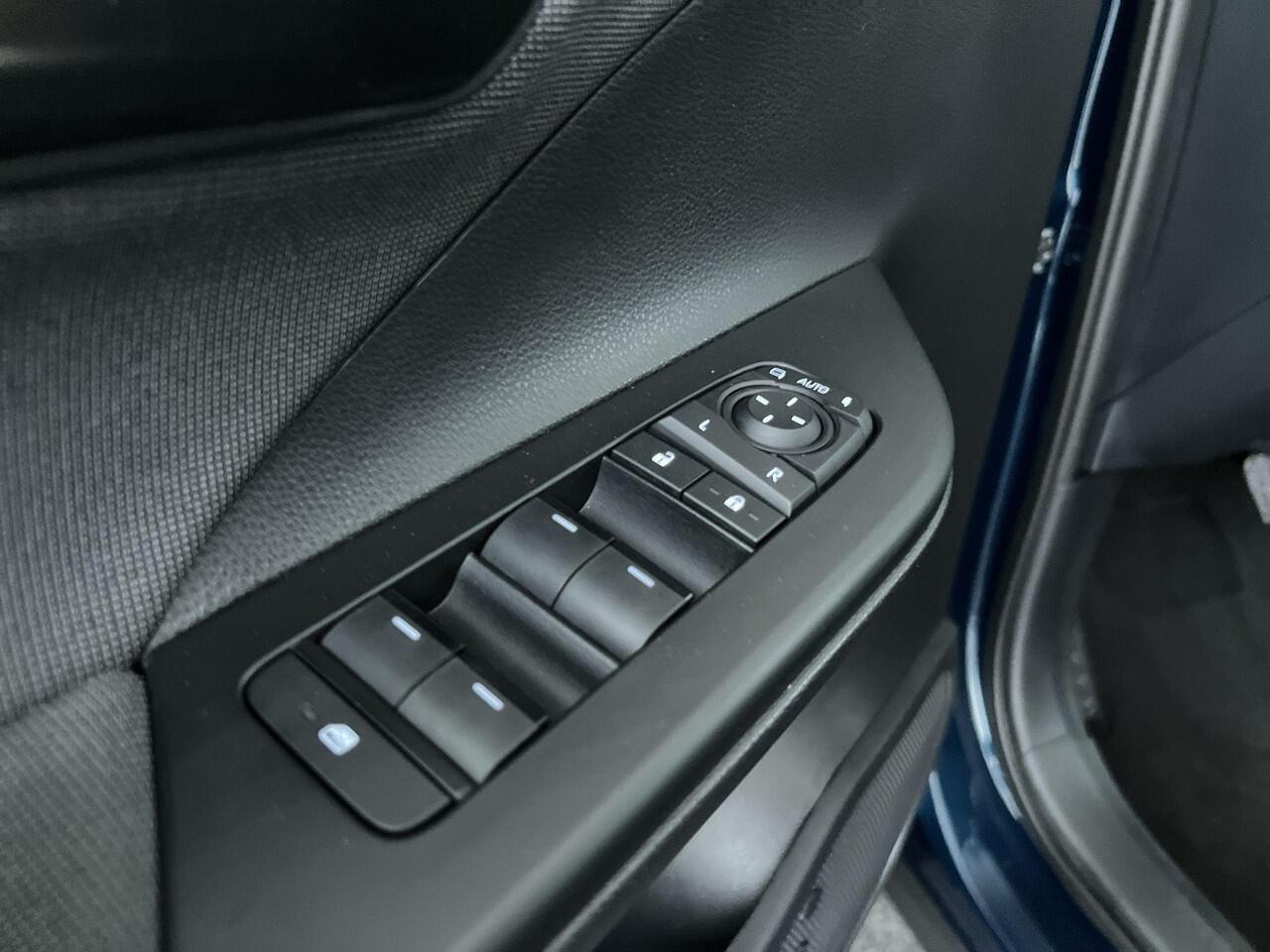 Toyota C-HR 1.8 Hybrid 140 First Edition | Rijklaar | NL Auto | Tot 10 jaar garantie