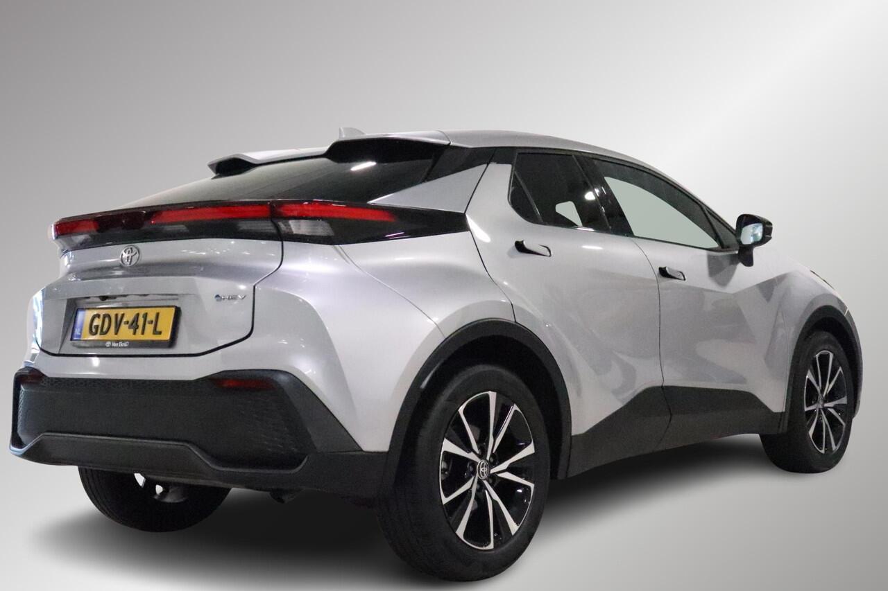 Toyota C-HR 1.8 Hybrid 140 Dynamic, BSM, Apple Carplay/Android Auto, Cruise & Climate control!