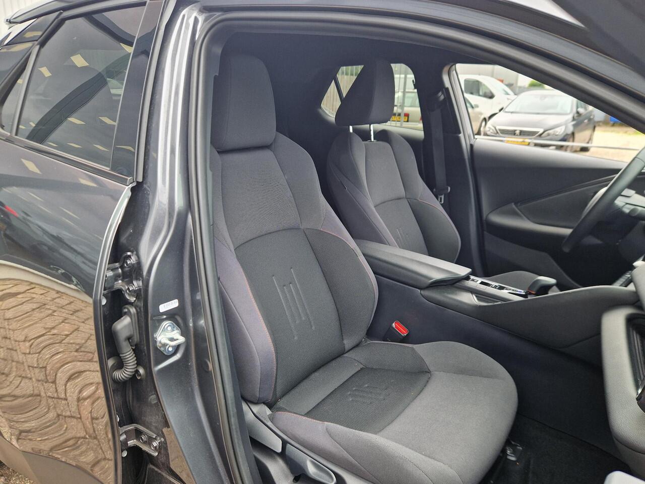 Toyota C-HR 1.8 Hybrid 140 Dynamic