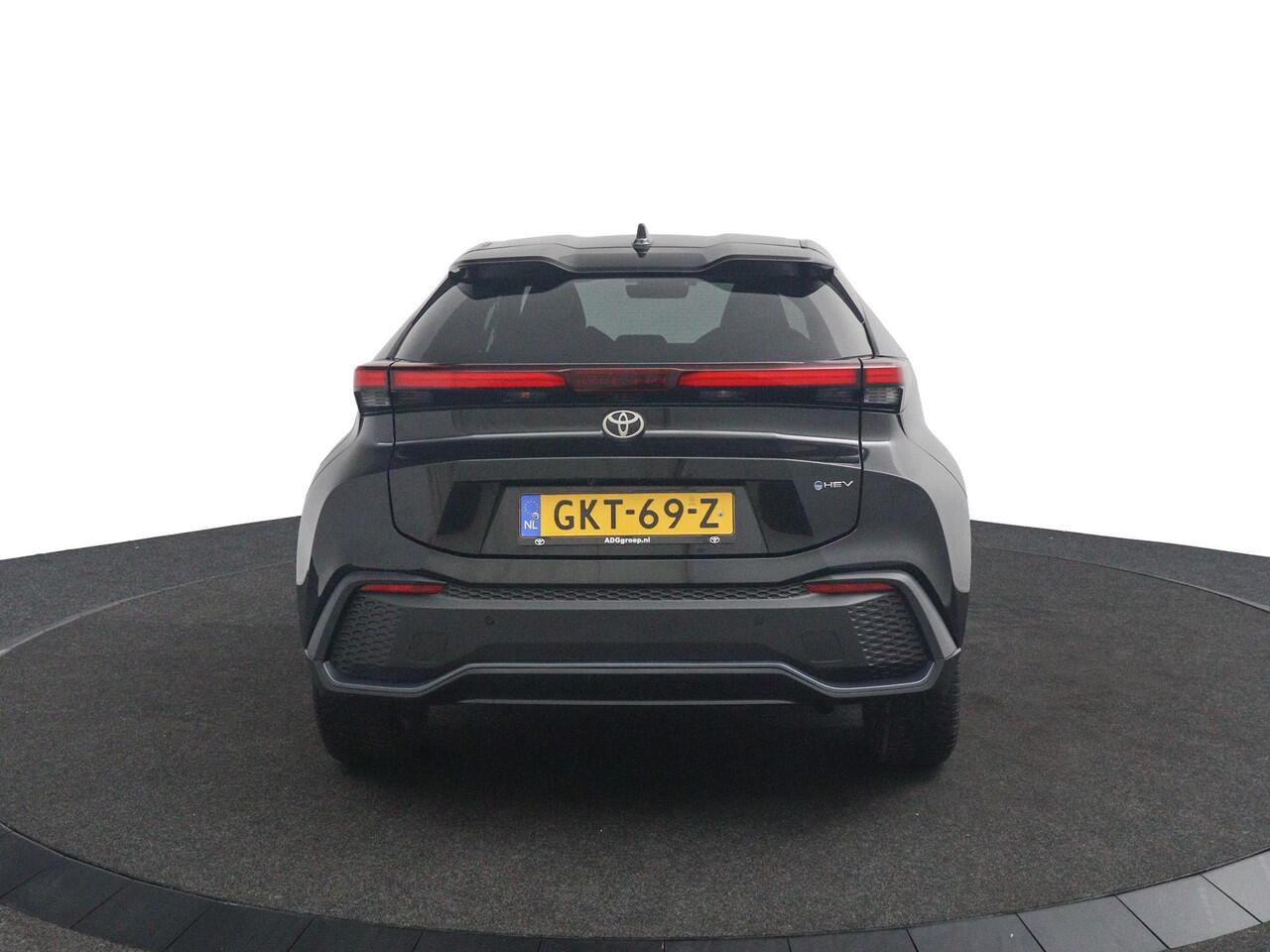 Toyota C-HR 1.8 Hybrid 140 Dynamic | Navigatie | Led Verlichting | Origineel NL | 10 Jaar Garantie |