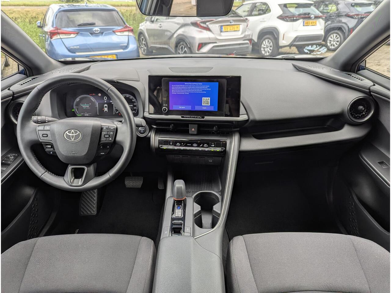 Toyota C-HR 1.8 Hybrid 140 Dynamic | ACC | PDC V+A | Camera | Led | Apple Carplay / Android Auto