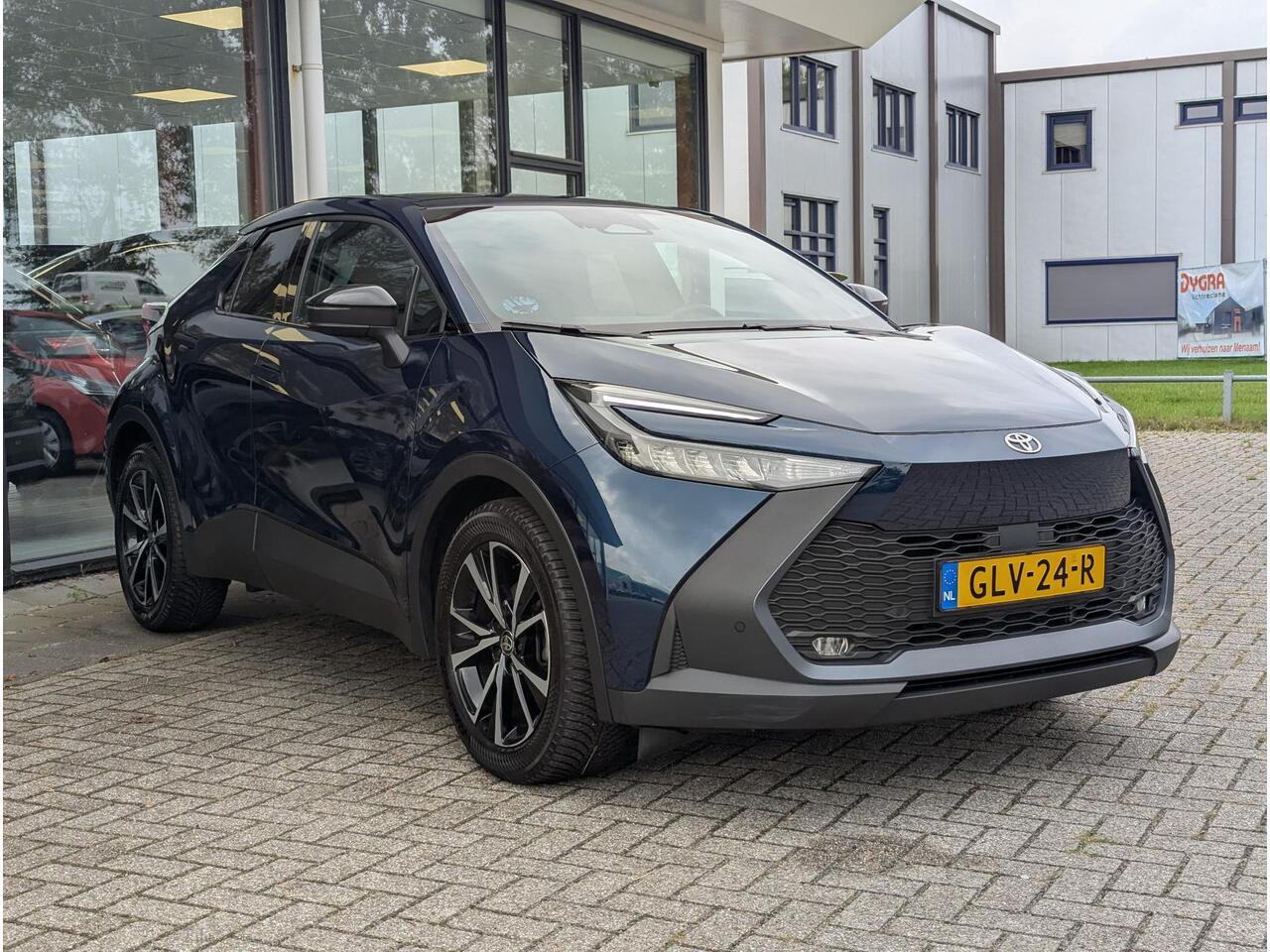 Toyota C-HR 1.8 Hybrid 140 Dynamic | ACC | PDC V+A | Camera | Led | Apple Carplay / Android Auto