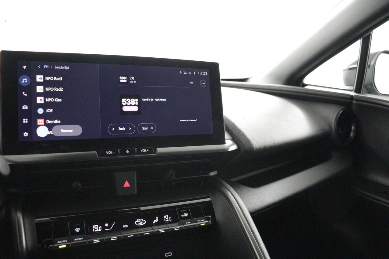 Toyota C-HR 1.8 Hybrid 140 First Edition | 360 graden camera | Apple Carplay/Android Auto | Elektrisch bedienbare achterklep |