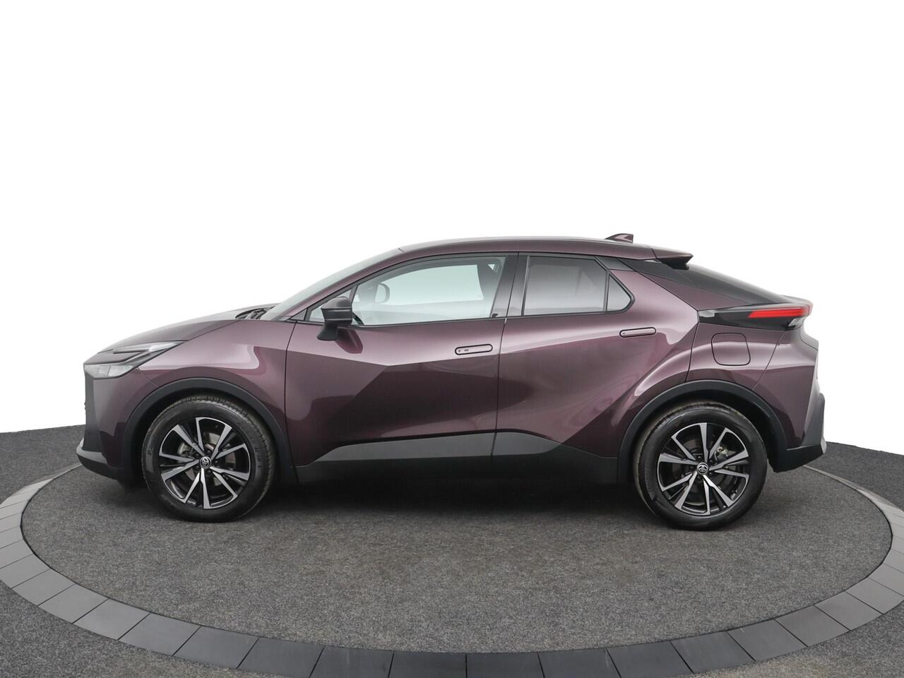 Toyota C-HR 1.8 Hybrid 140 Dynamic | Adaptive Cruise Control | Apple Carplay | Android Auto | Achteruitrijcamera | Parkeersensoren | Keyless entry |