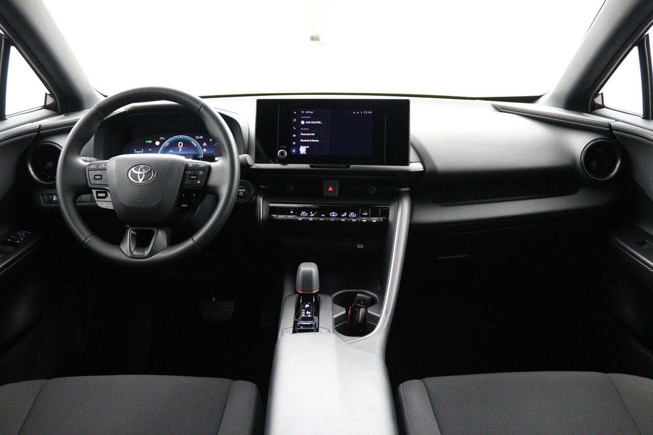 Toyota C-HR 1.8 Hybrid 140 Dynamic | Adaptive Cruise Control | Apple Carplay | Android Auto | Achteruitrijcamera | Parkeersensoren | Keyless entry |