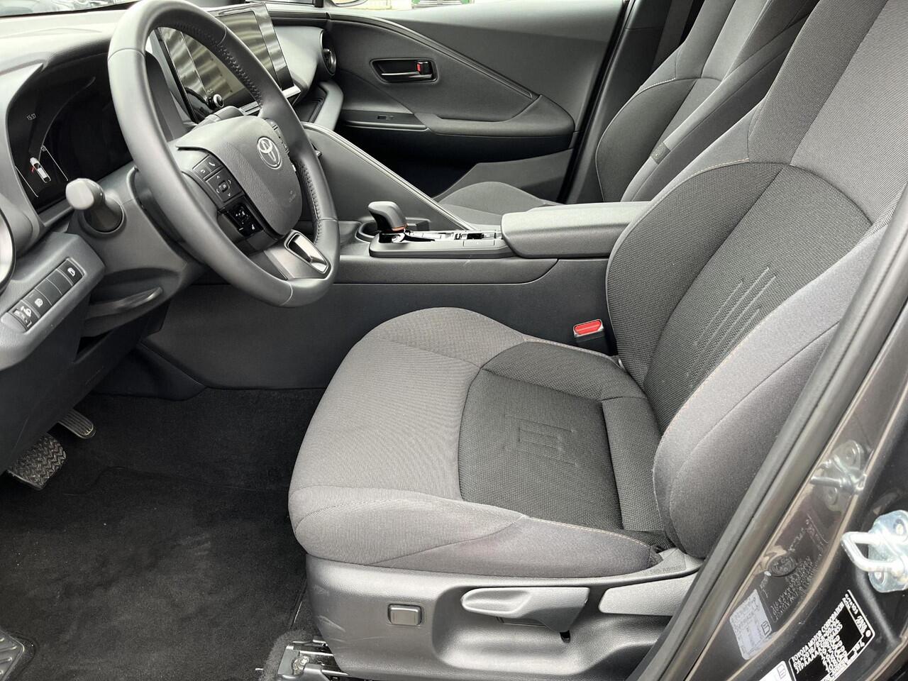 Toyota C-HR 1.8 Hybrid 140 Dynamic | All-in prijs | Apple/Android | Camera | Cruise Control | Parkeersensoren |