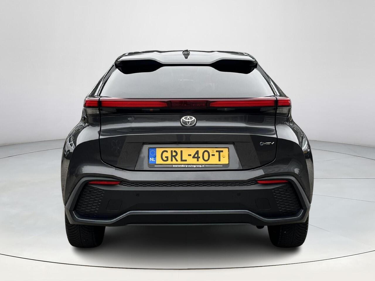 Toyota C-HR 1.8 Hybrid 140 Dynamic | All-in prijs | Apple/Android | Camera | Cruise Control | Parkeersensoren |