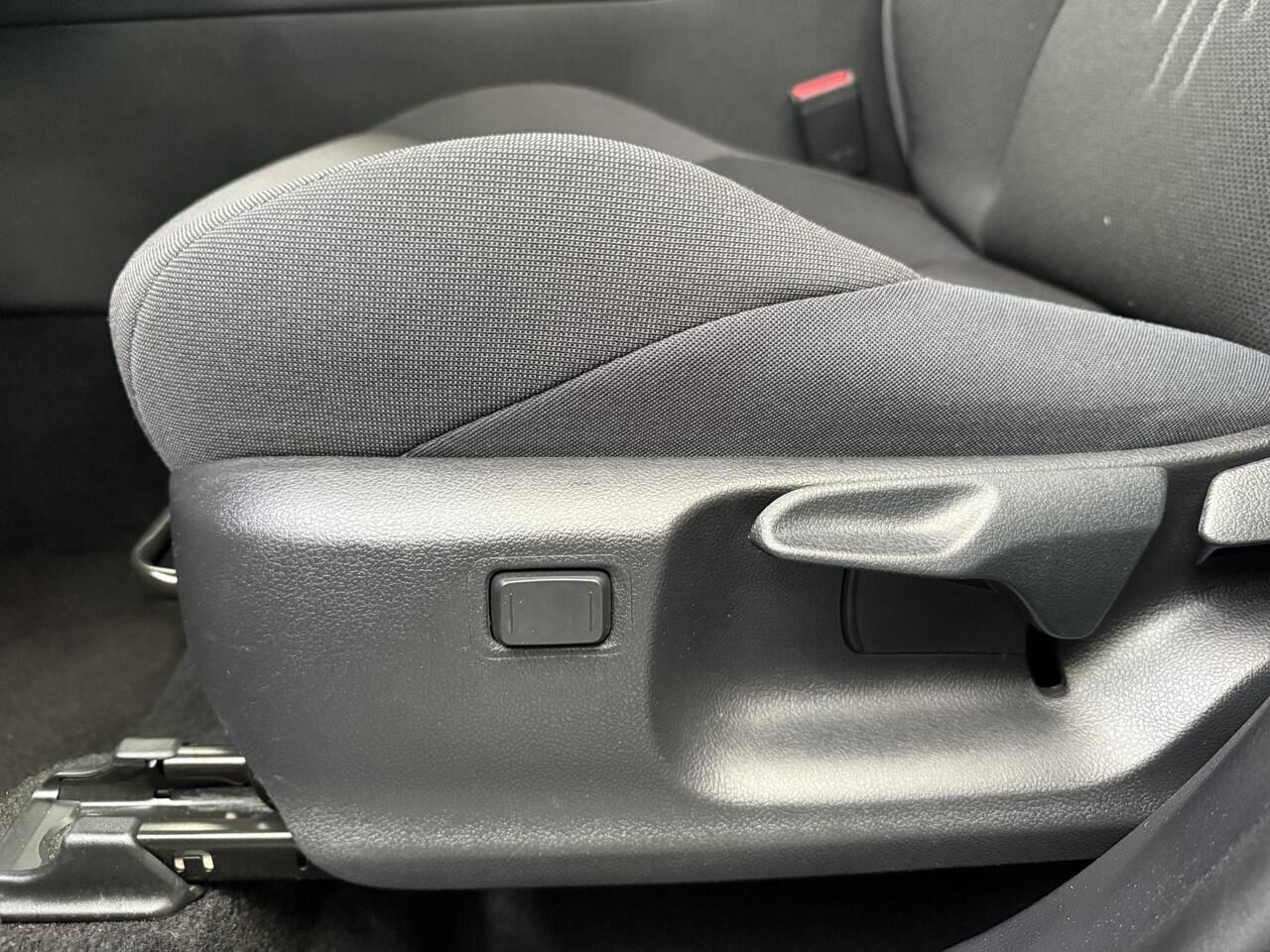 Toyota C-HR 1.8 Hybrid 140 Dynamic