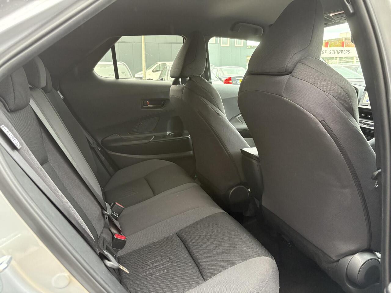 Toyota C-HR 1.8 Hybrid 140 First Edition