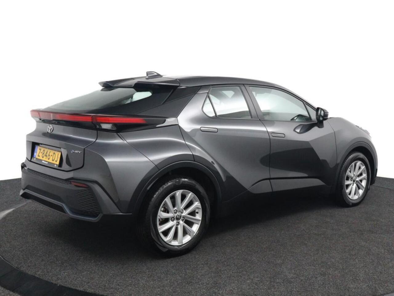 Toyota C-HR 1.8 Hybrid 140 | Nieuw Model | Navigatie | Climate control |