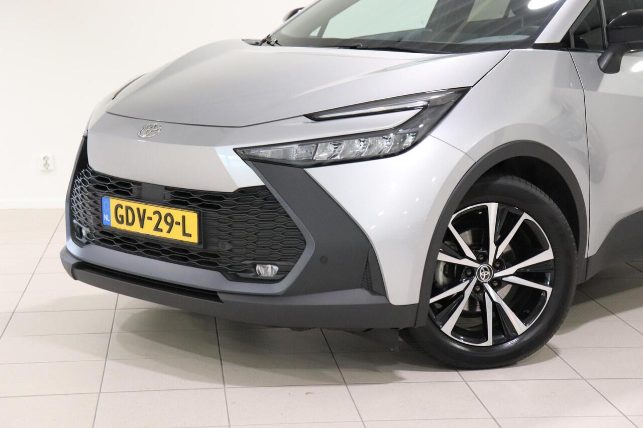 Toyota C-HR 1.8 Hybrid 140 Dynamic, Parkeersensoren, BSM, Apple Carplay/Android Auto!
