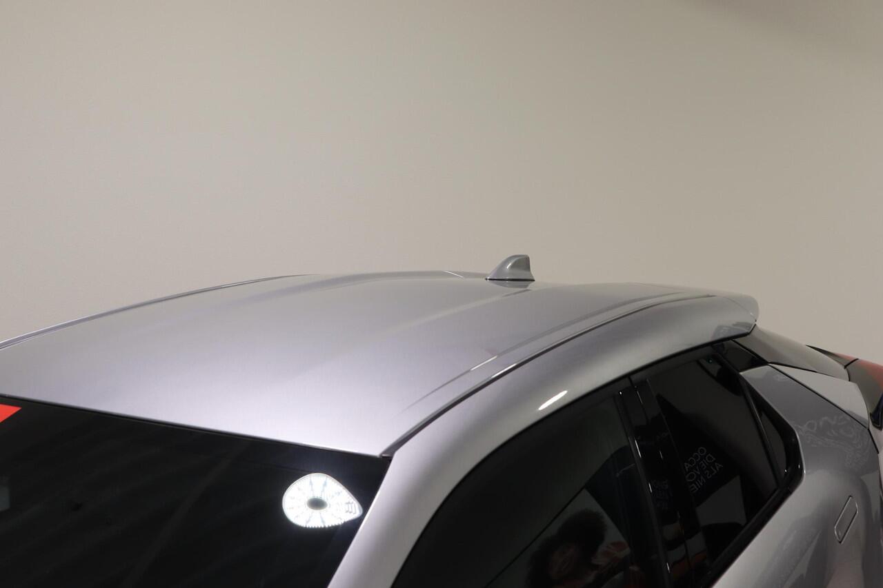 Toyota C-HR 1.8 Hybrid 140 Dynamic, Parkeersensoren, BSM, Apple Carplay/Android Auto!