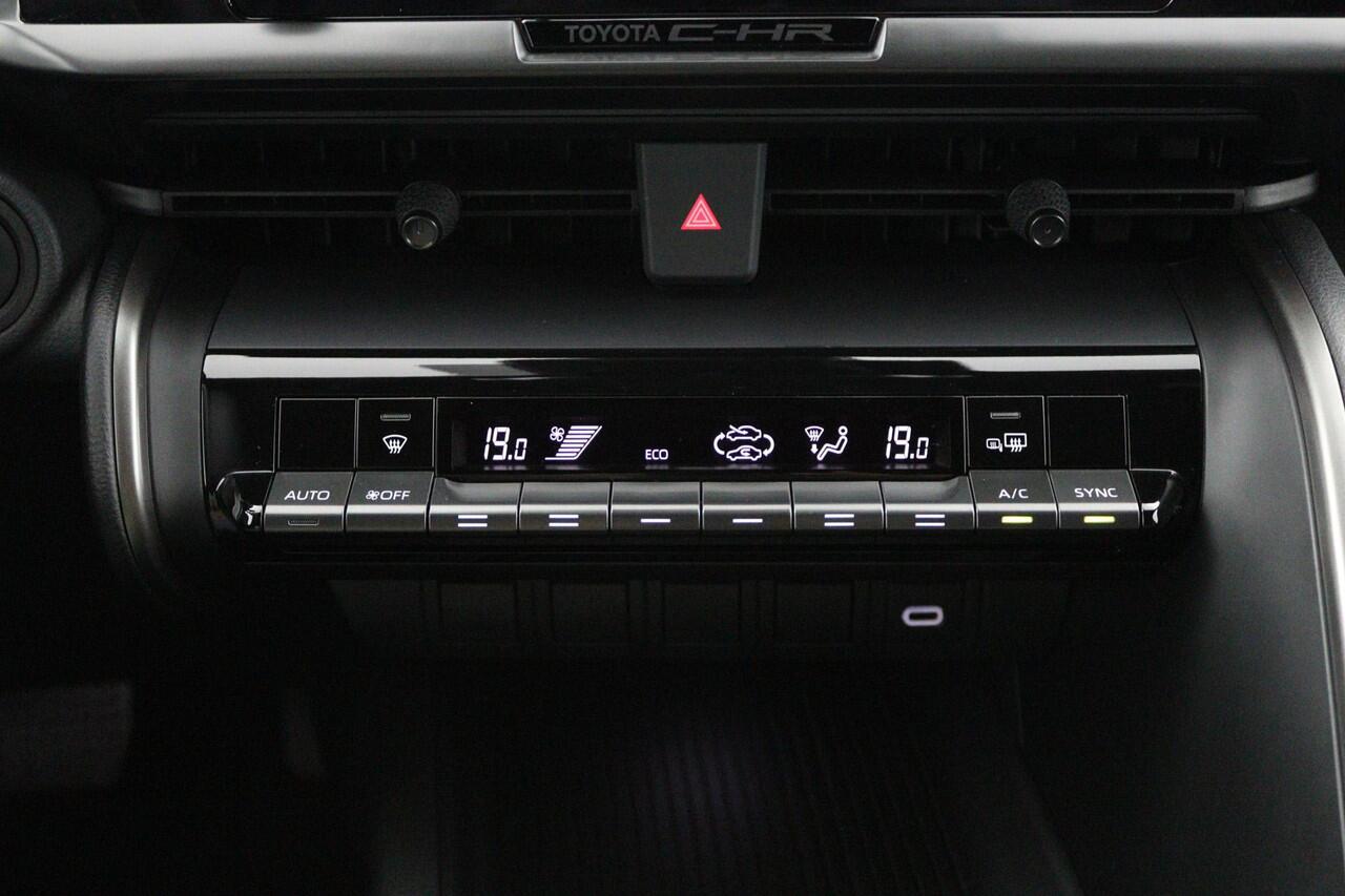 Toyota C-HR 1.8 Hybrid 140 Dynamic | Adaptive Cruise Control | Apple Carplay | Android Auto | Achteruitrijcamera | Parkeersensoren | Keyless entry |