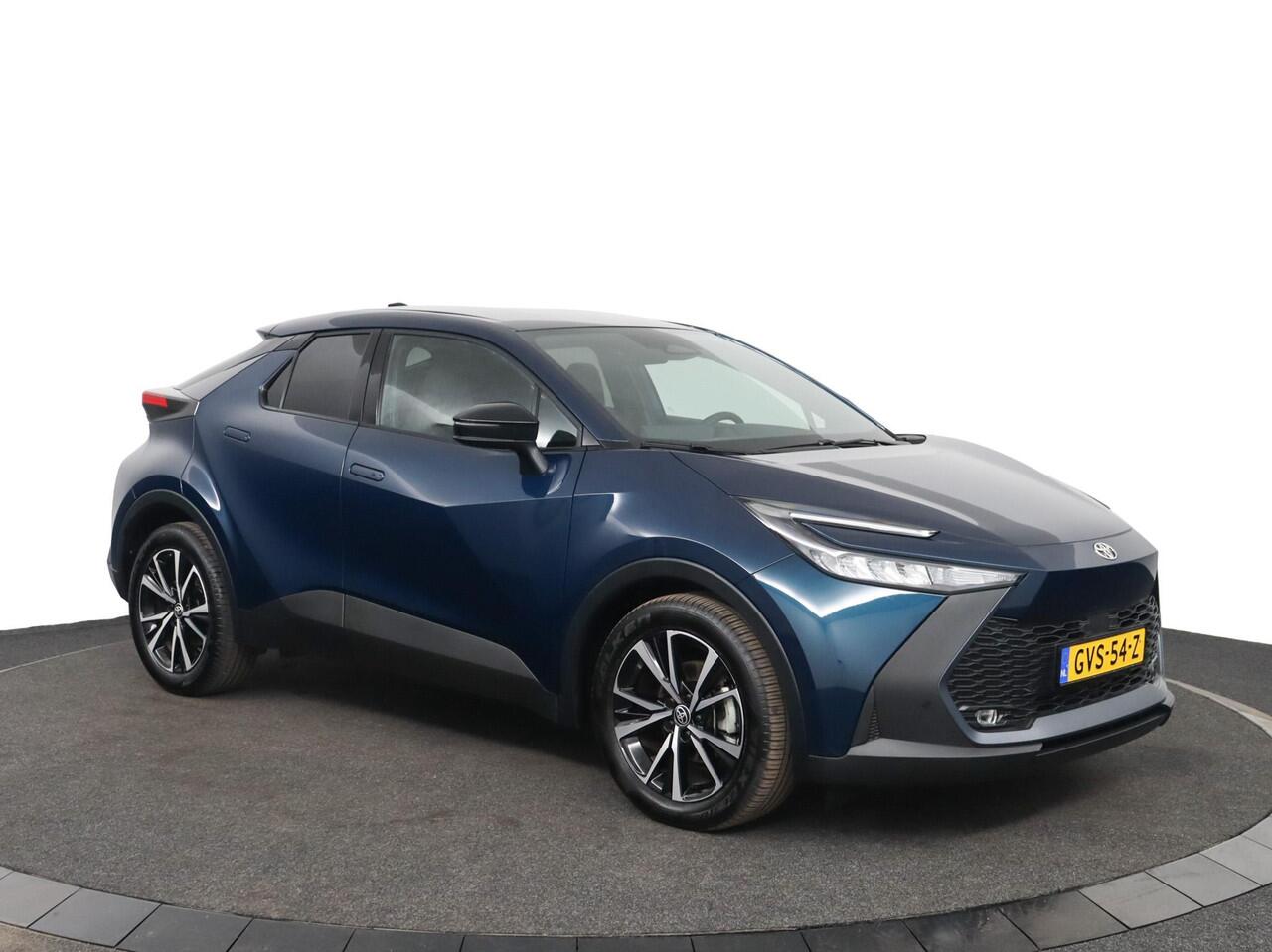 Toyota C-HR 1.8 Hybrid 140 Dynamic | Parkeer sensoren | Navigatie | Dodehoek detectie |