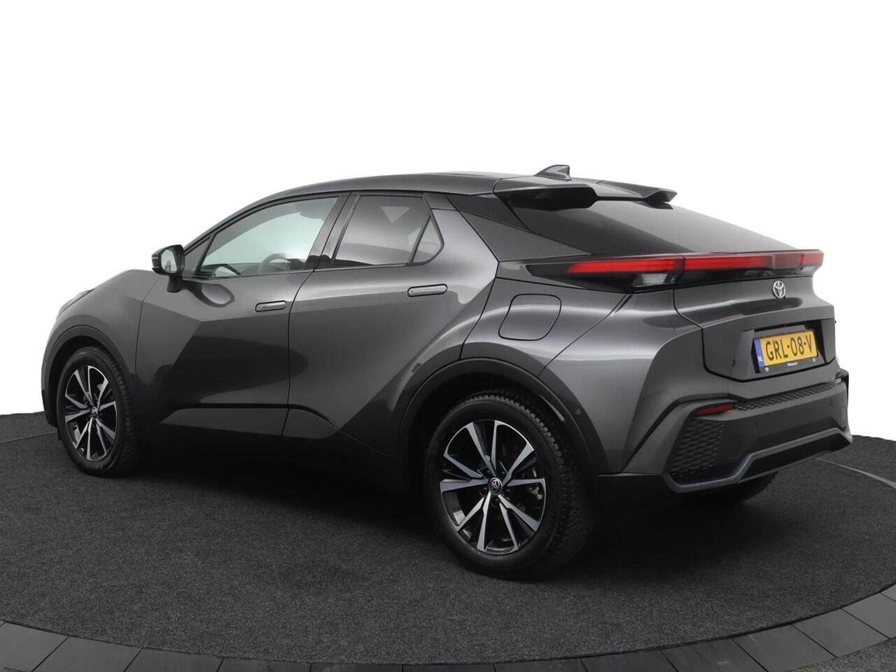 Toyota C-HR 1.8 Hybrid 140 First Edition | 360 graden camera | Navigatie | Electrische achterklep |