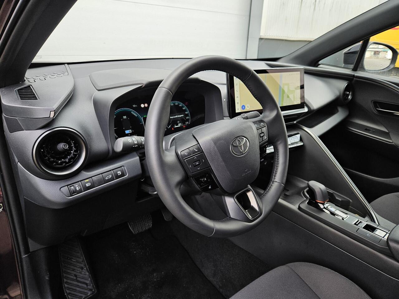 Toyota C-HR 1.8 Hybrid 140 Executive Special | All season banden |